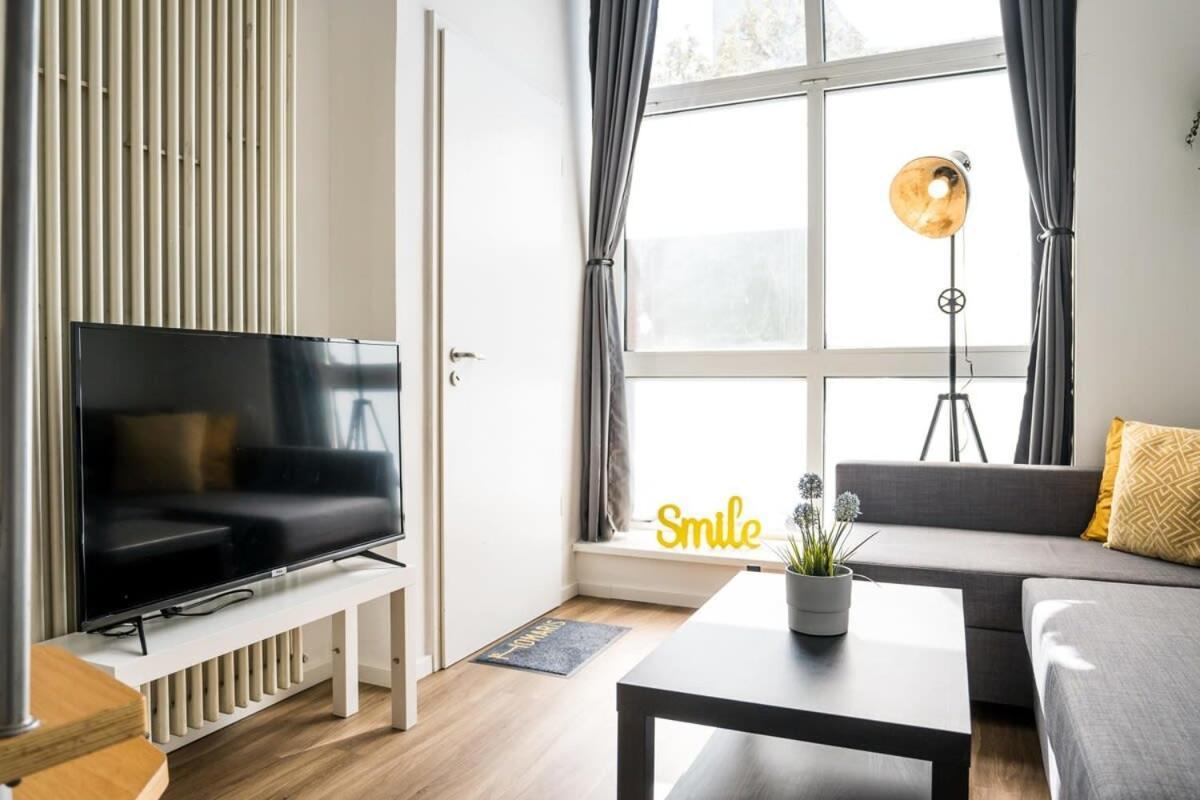 Industrial Loft In Berlin Mitte Apartamento Exterior foto